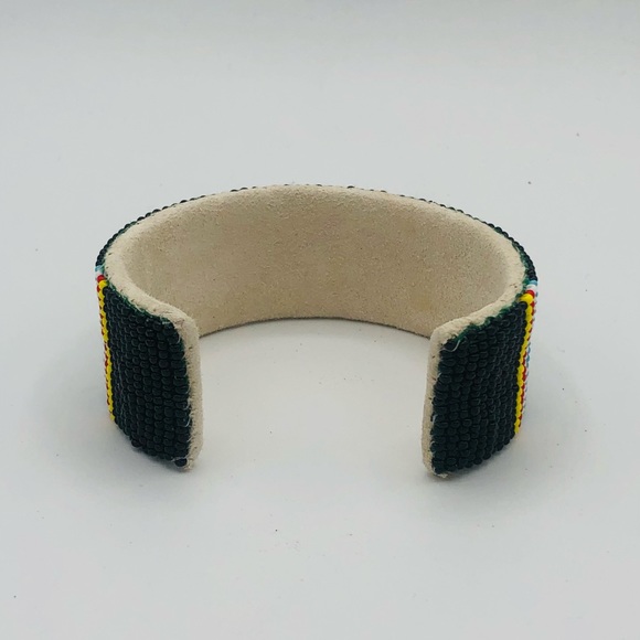 SOLD NATIVE AMERICAN STYLE CUFF BRACELET - Picture 5 of 8